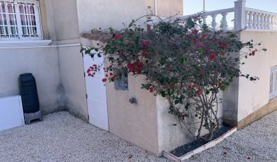 Revente - Villa -
Villamartin, Orihuela Costa