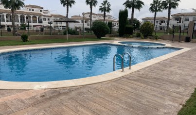 Revente - Maison de ville -
Punta Prima