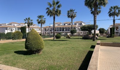 Revente - Maison de ville -
Punta Prima