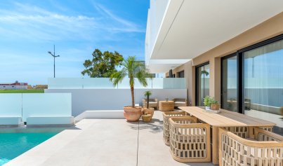 Neue Gebäude - Stadthaus -
Dolores