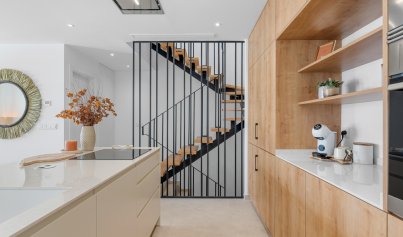 Neue Gebäude - Stadthaus -
Dolores