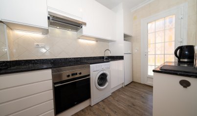 Resale - Villa -
Playa Flamenca - Sportcentre