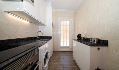 Resale - Villa -
Playa Flamenca - Sportcentre