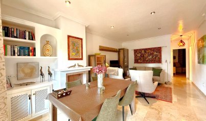 Resale - Townhouse -
Orihuela Costa - Villamartin