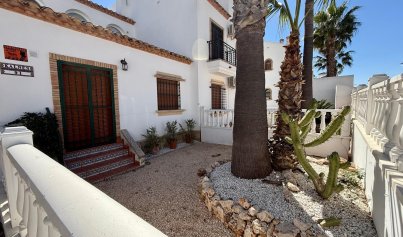 Resale - Townhouse -
Orihuela Costa - Villamartin