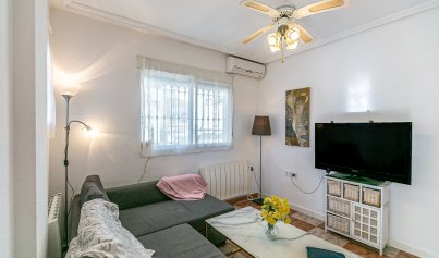 Återförsäljning - Quad House -
Playa Flamenca