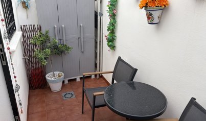 Wiederverkauf - Stadthaus -
Punta Prima