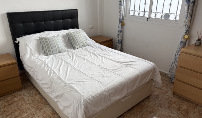 Wiederverkauf - Stadthaus -
Punta Prima