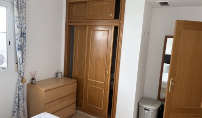 Wiederverkauf - Stadthaus -
Punta Prima