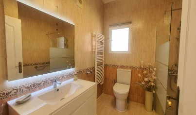 Resale - Villa -
Orihuela Costa - Villamartin