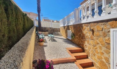 Resale - Villa -
Orihuela Costa - Villamartin