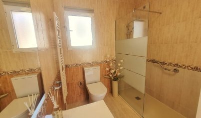 Resale - Villa -
Orihuela Costa - Villamartin