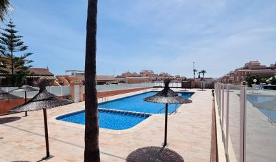 Resale - Apartment -
Punta Prima - Costa Blanca