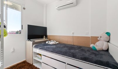 Resale - Townhouse -
Orihuela Costa - Villamartin