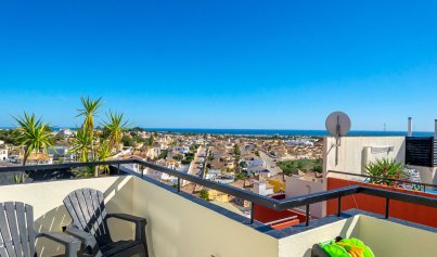 Resale - Townhouse -
Orihuela Costa - Villamartin