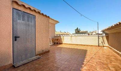 Resale - Townhouse -
Orihuela Costa - La Florida