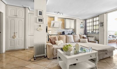 Resale - Townhouse -
Orihuela Costa - La Florida