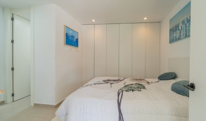 Resale - Villa -
Orihuela Costa - Costa Blanca