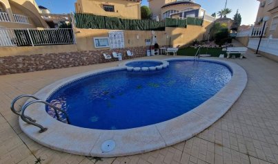 Resale - Apartment -
Orihuela Costa - Villamartin