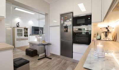 Resale - Villa -
Orihuela Costa - Villamartin