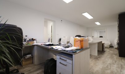 Resale - Villa -
Orihuela Costa - Villamartin