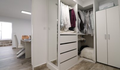 Resale - Villa -
Orihuela Costa - Villamartin