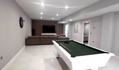 Herverkoop - Villa -
Villamartín - PAU 8