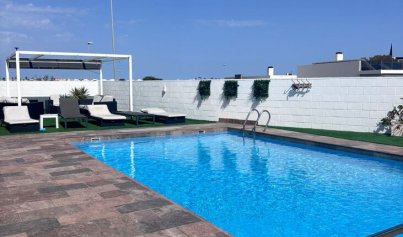 Herverkoop - Villa -
Villamartín - PAU 8