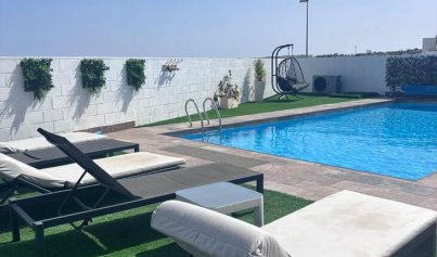 Herverkoop - Villa -
Villamartín - PAU 8