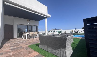 Herverkoop - Villa -
Villamartín - PAU 8