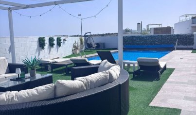 Herverkoop - Villa -
Villamartín - PAU 8