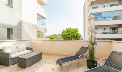 Resale - Apartment -
Orihuela Costa - Los Dolses