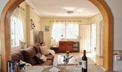 Resale - Villa -
Orihuela Costa - Los Dolses