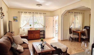 Resale - Villa -
Orihuela Costa - Los Dolses