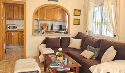 Resale - Villa -
Orihuela Costa - Los Dolses