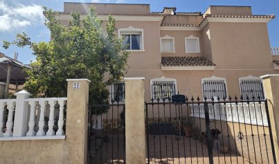 Resale - Villa -
Orihuela Costa - Los Dolses