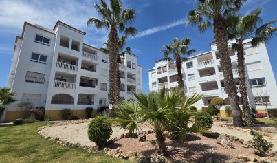 Resale - Apartment -
Villamartín - PAU 8