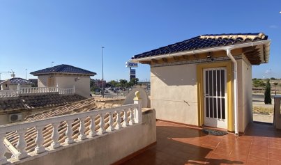 Resale - Villa -
La Zenia - Costa Blanca
