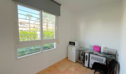 Resale - Commercial -
Orihuela Costa - Playa Flamenca
