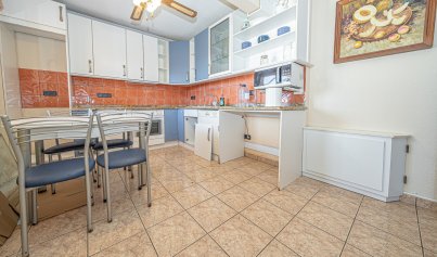 Resale - Villa -
Torrevieja - El Chaparral