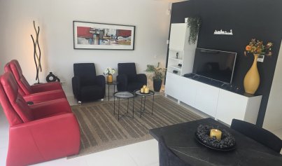 Resale - Apartment -
Villamartín - Los Dolses