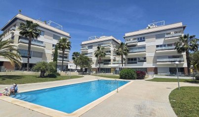 Resale - Apartment -
Villamartín - Los Dolses