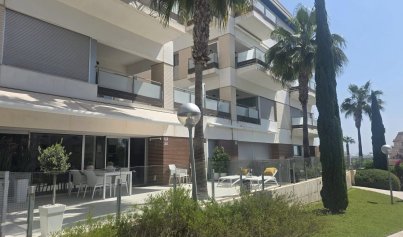 Resale - Apartment -
Villamartín - Los Dolses