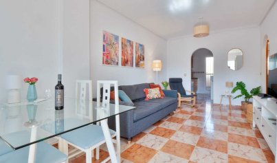 Resale - Apartment Penthouse -
Villamartín - Pinada Golf 1