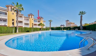 Resale - Apartment Penthouse -
Villamartín - Pinada Golf 1