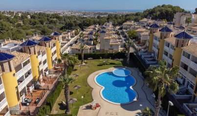 Resale - Apartment Penthouse -
Villamartín - Pinada Golf 1