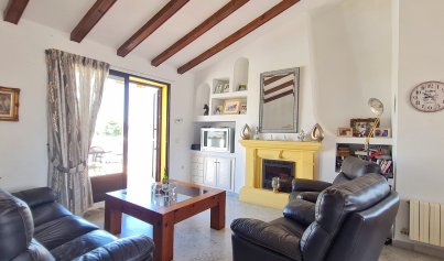 Resale - Villa -
Villamartín - Villamartin