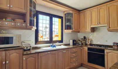 Resale - Villa -
Villamartín - Villamartin