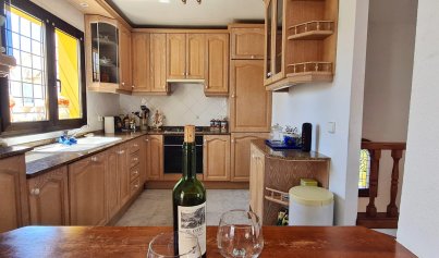 Resale - Villa -
Villamartín - Villamartin