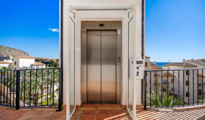 Resale - Apartment / Flat * -
Altea* - Mascarat*